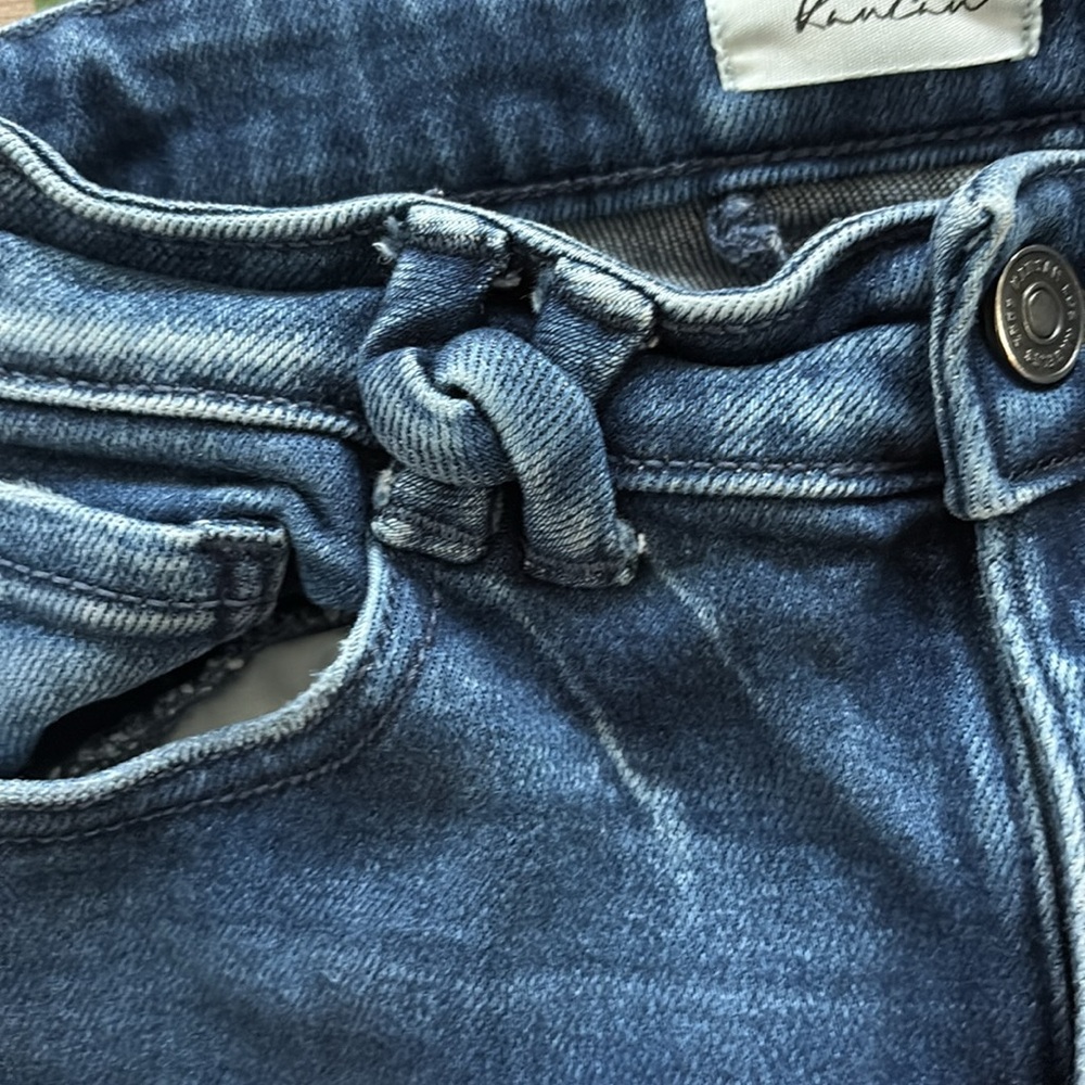 KanCan DOLORES MID RISE
SLIM STRAIGHT JEANS - Picture 3 of 7